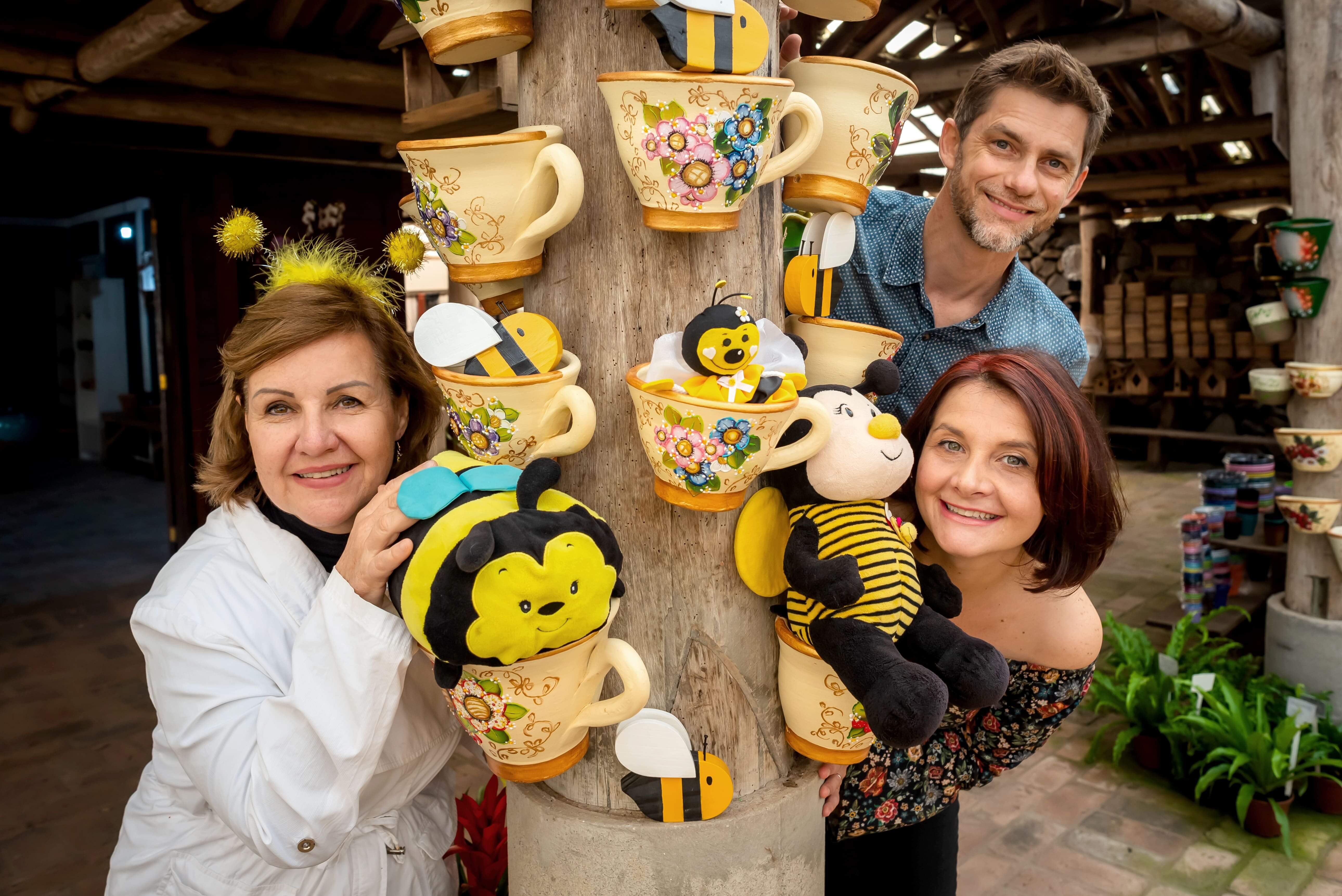 Ana Lúcia Schmidt, Gio e Doug